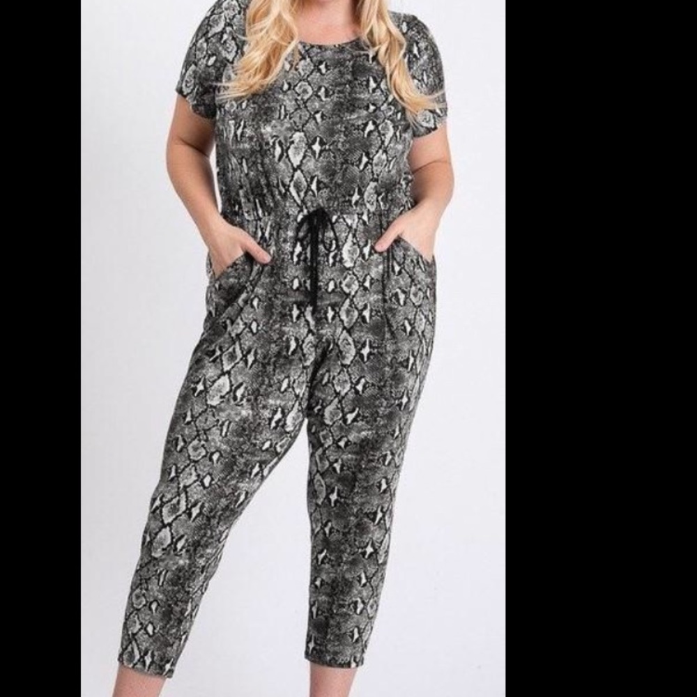 Snake Skin Print Short Sleeve Jumpsuit
